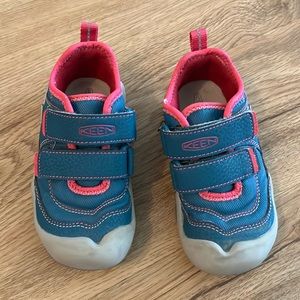 Keen Toddler Sz 9 Shoes